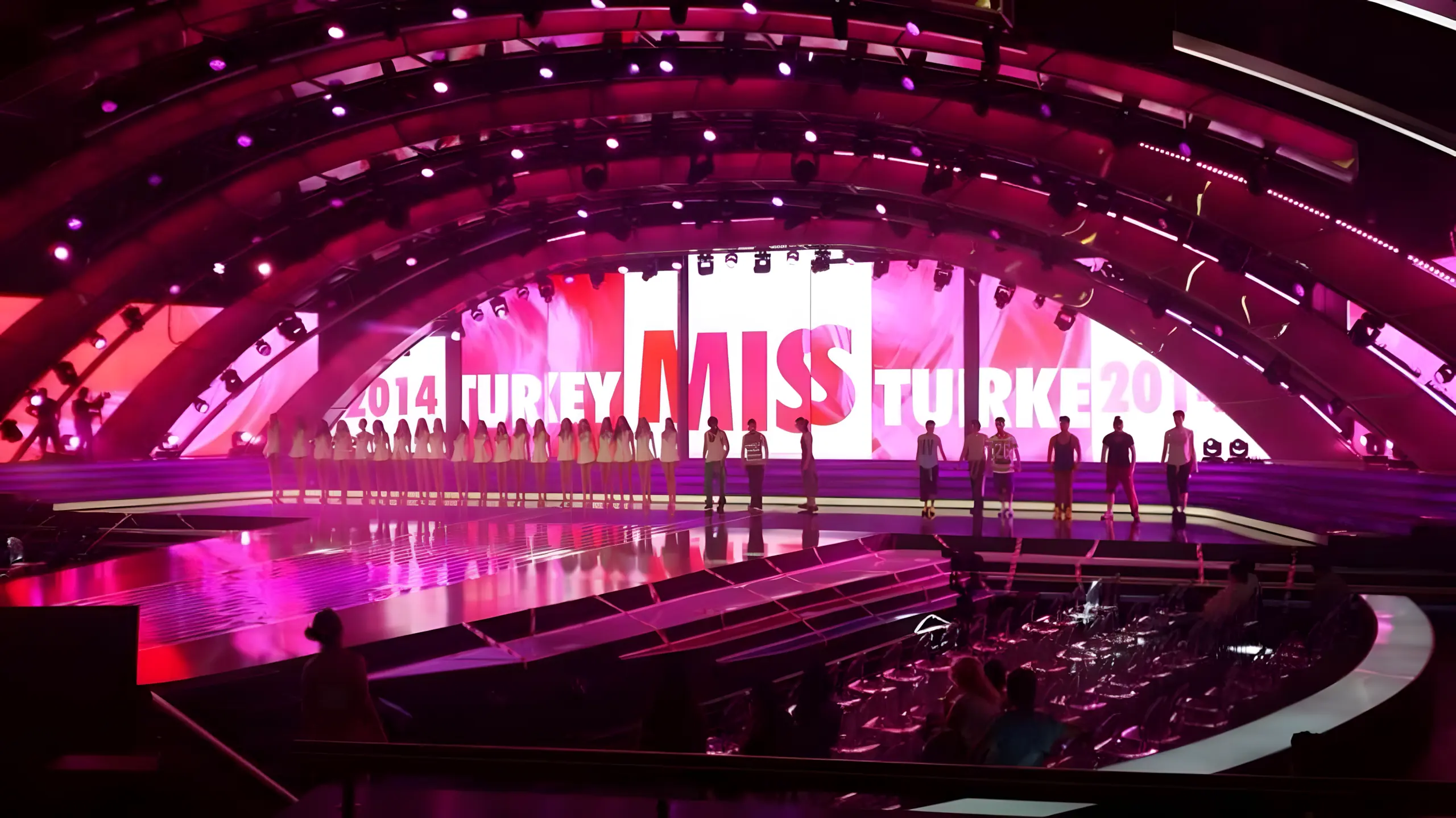 MR LED Stage Screen Lights Up the Istanbul Beauty Pageant