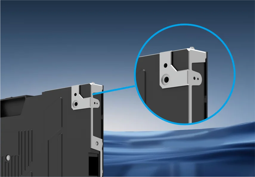 Alloy corner protector Comprehensive protection for greater reliability